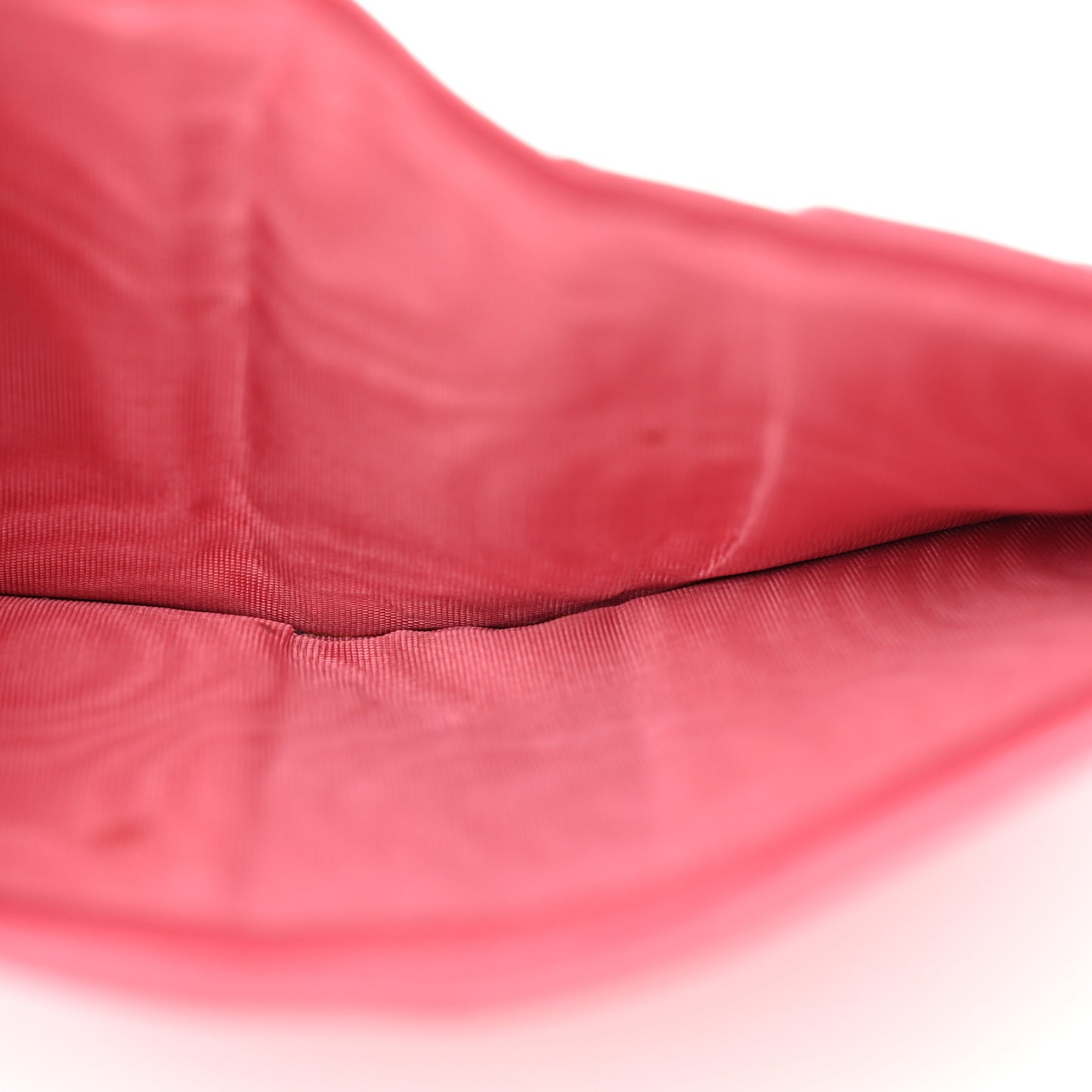 Saffiano Metal Compact Snap Bi-Fold Wallet Peonia