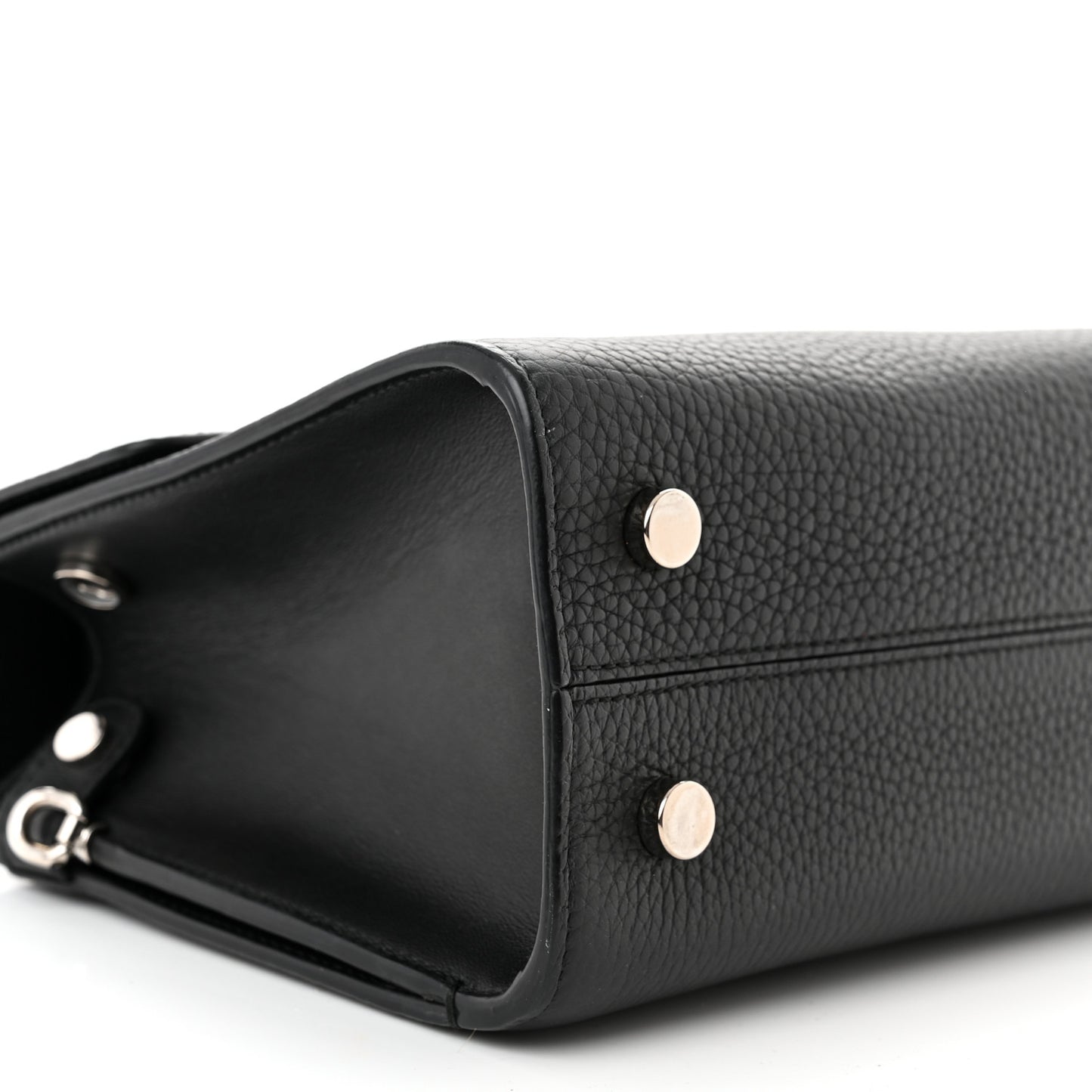 Grained Calfskin Diorever Flap Black