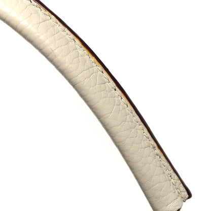 Louis Vuitton Taurillon Capucines MM Blanc Casse 10 of 10