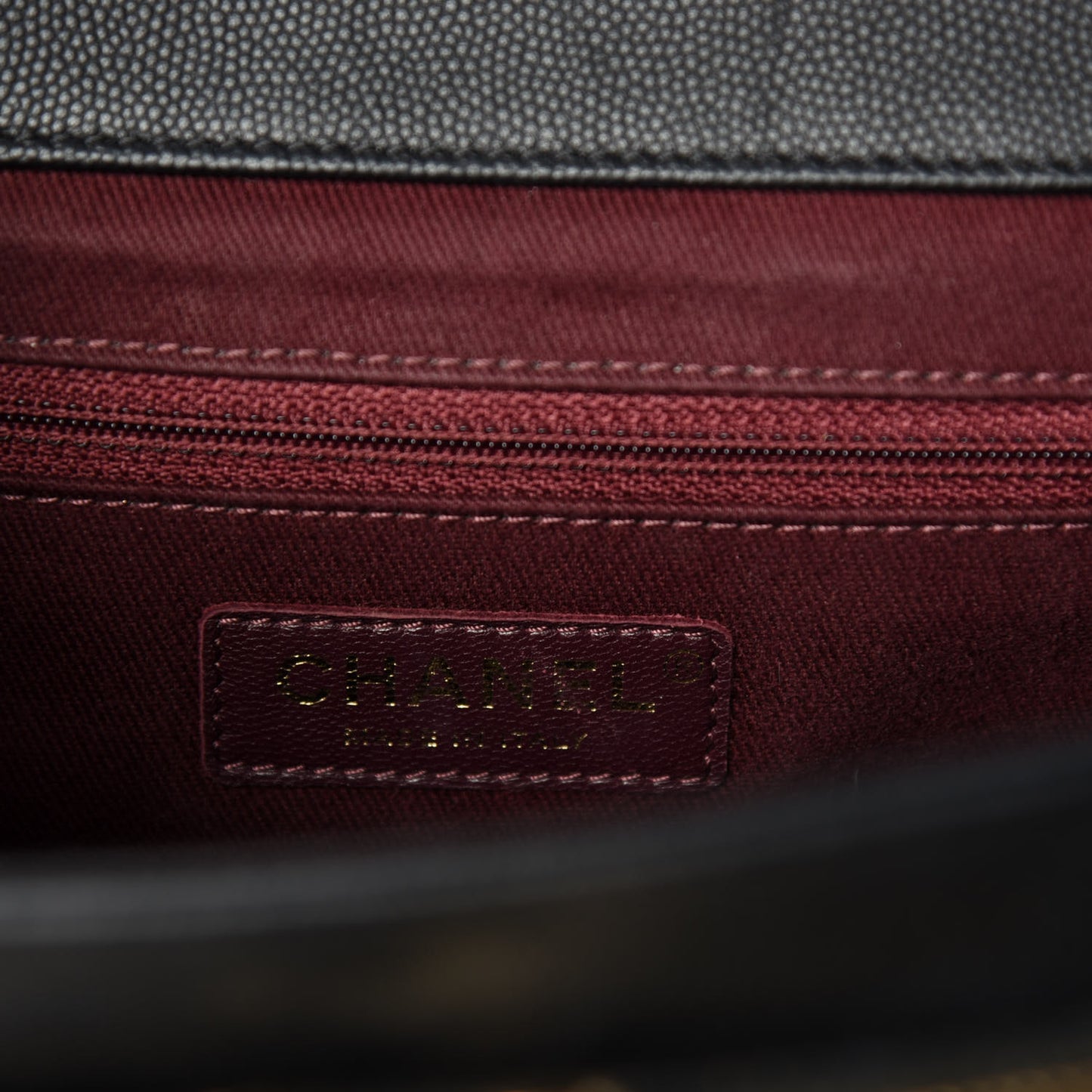 Caviar Quilted Medium Business Affinity Flap Black