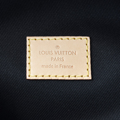 Louis Vuitton Monogram Bumbag 6 of 8