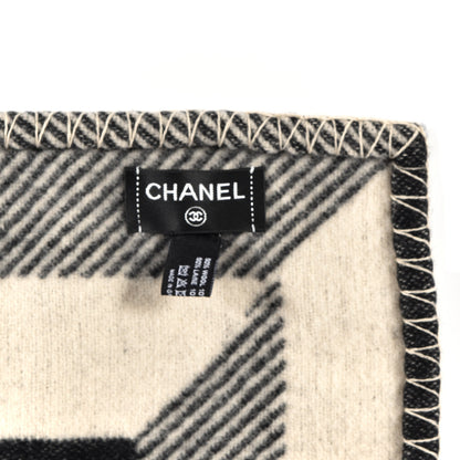 Chanel Wool Cashmere CC Throw Blanket Black Beige 3 of 3