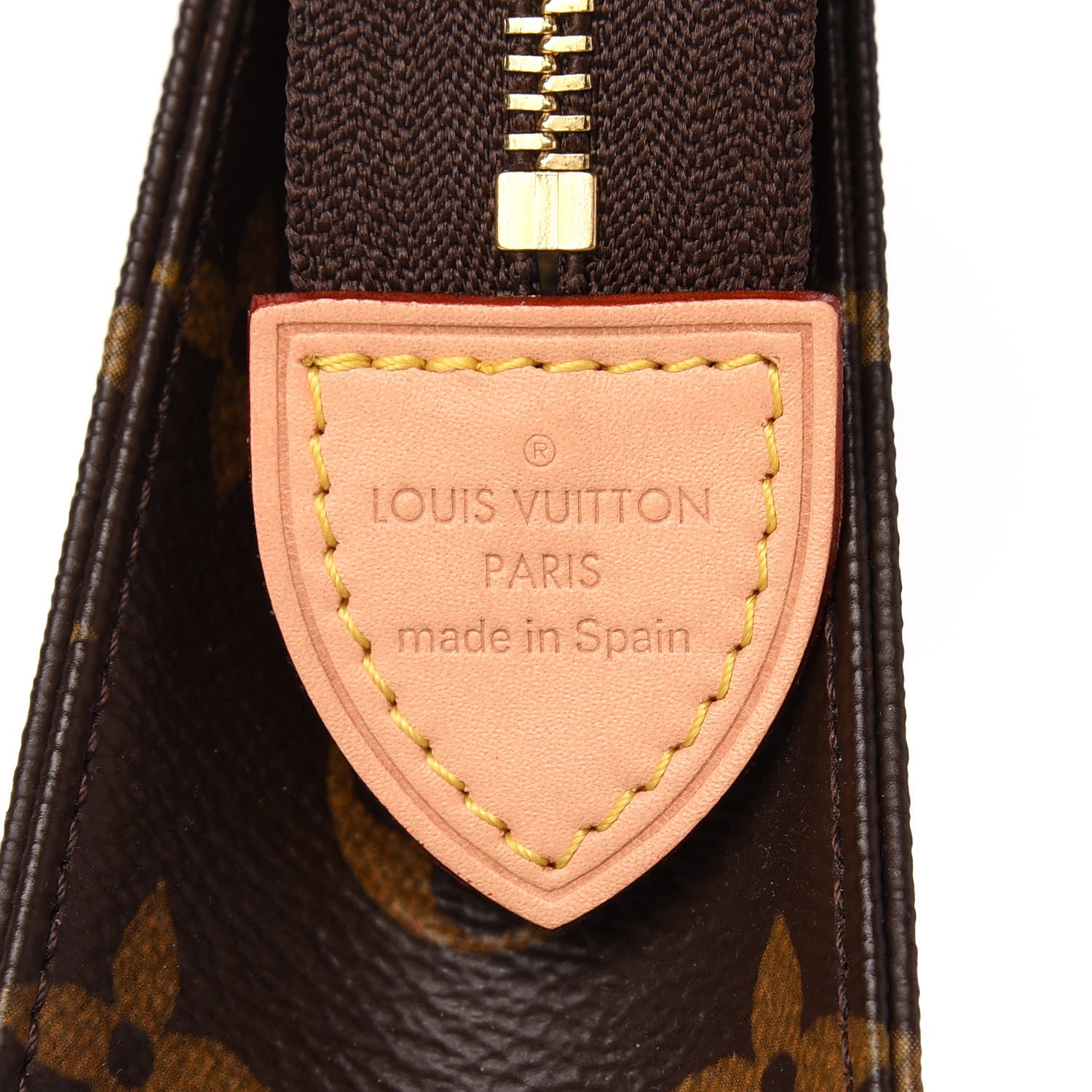 Louis Vuitton Monogram Toiletry Pouch 19 6 of 7