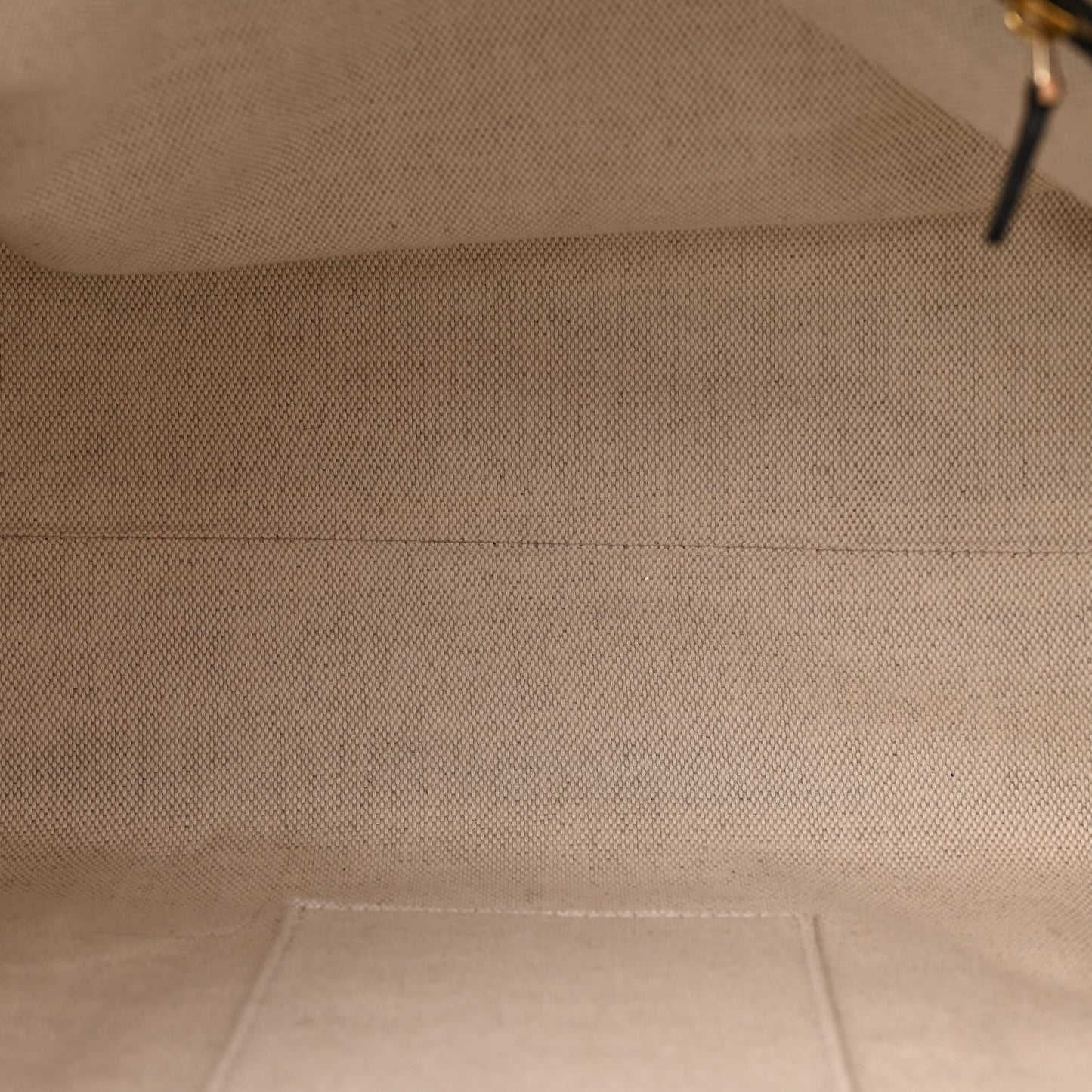 Pebbled Calfskin Medium Soho Chain Shoulder Bag Black