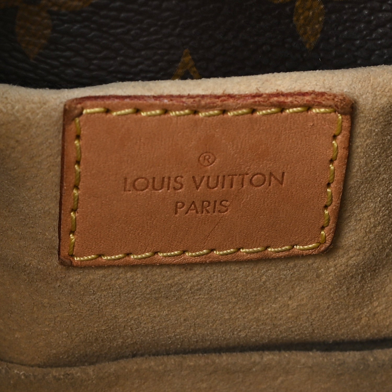 Louis Vuitton Monogram Artsy MM 6 of 11