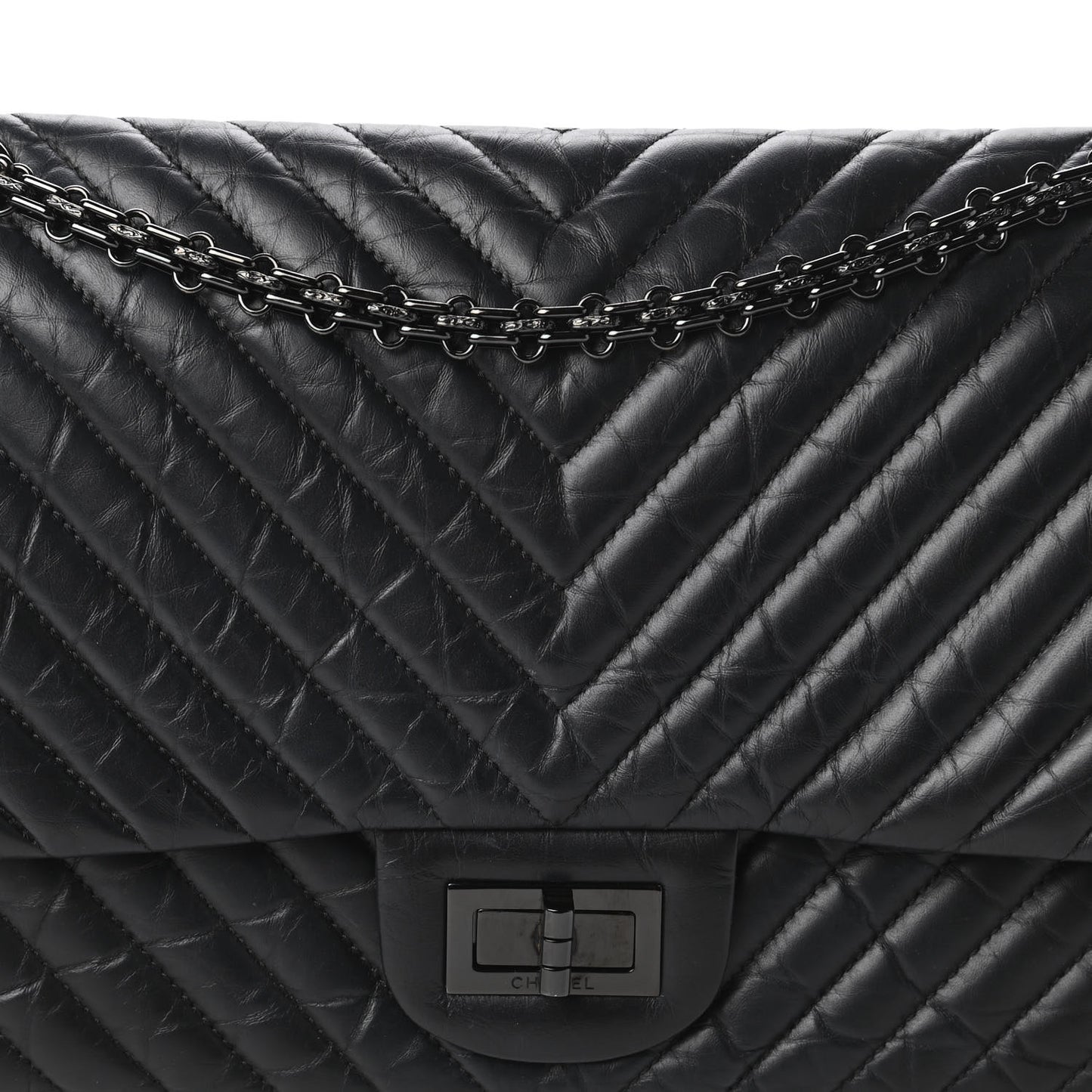 Aged Calfskin Chevron Quilted 2.55 Reissue 226 So Black