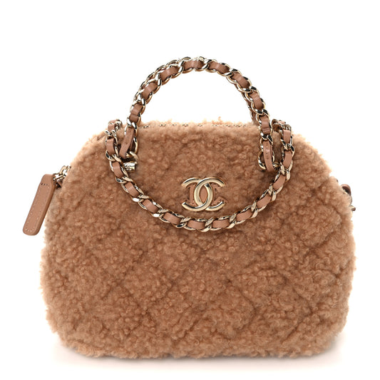 Shearling Quilted Shiny Coco Clutch With Chain Dark Beige