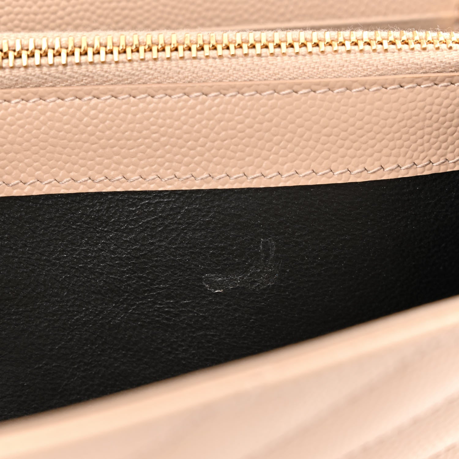 Saint Laurent Grain De Poudre Matelasse Chevron Monogram Chain Wallet Nude Powder 12 of 13