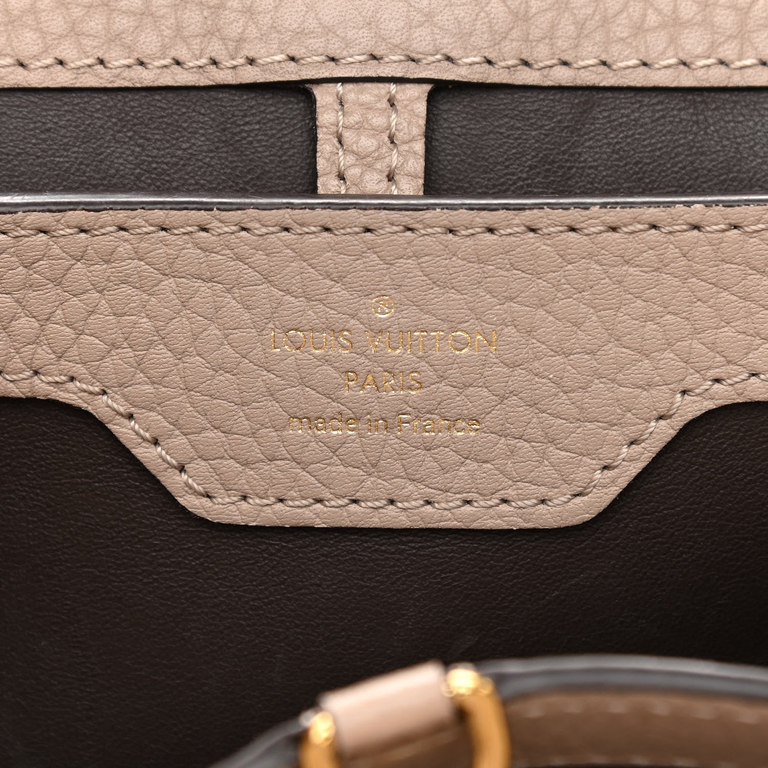 Louis Vuitton Taurillon Capucines PM Galet 6 of 9
