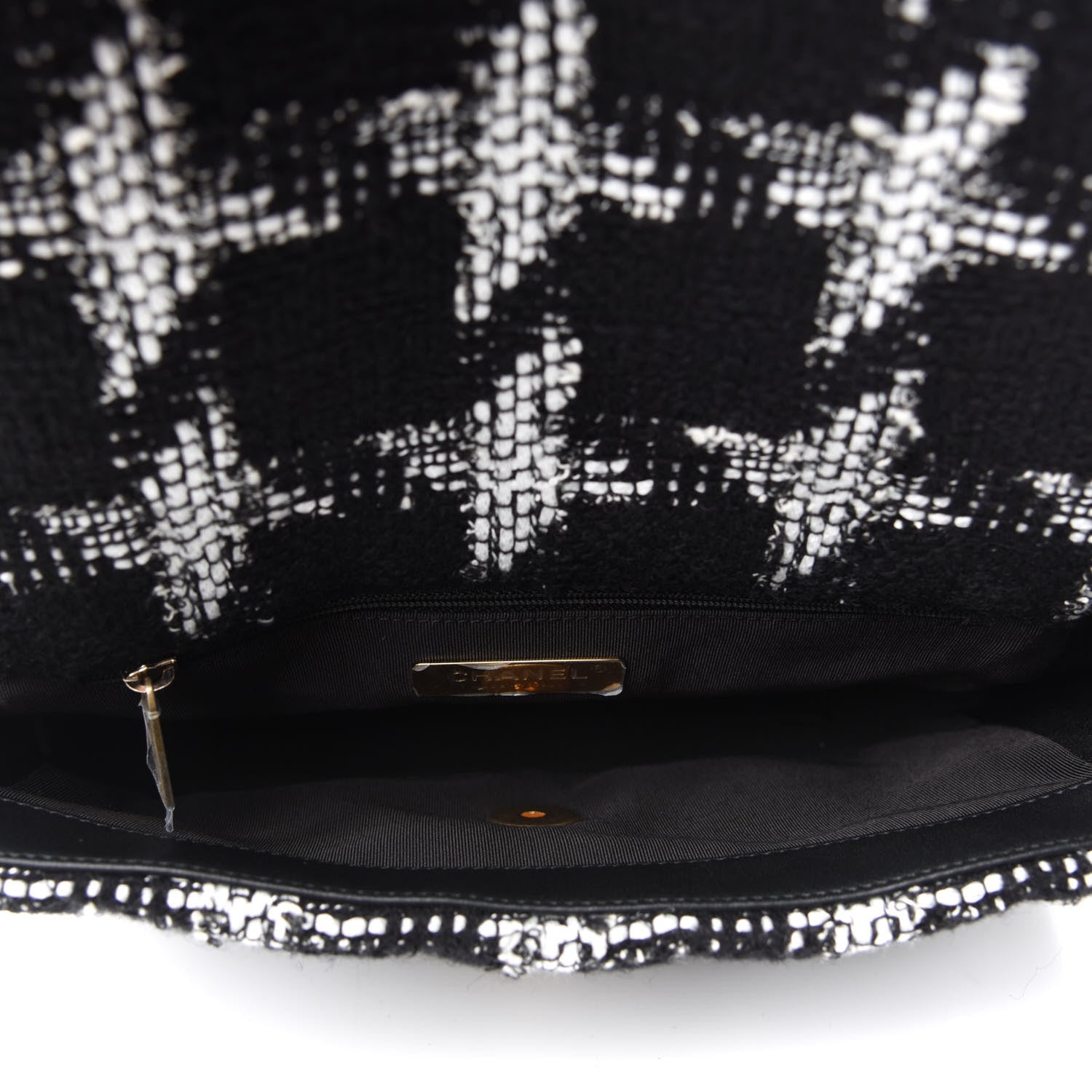 Chanel Tweed Quilted Medium 19 Flap Black White 5 of 10