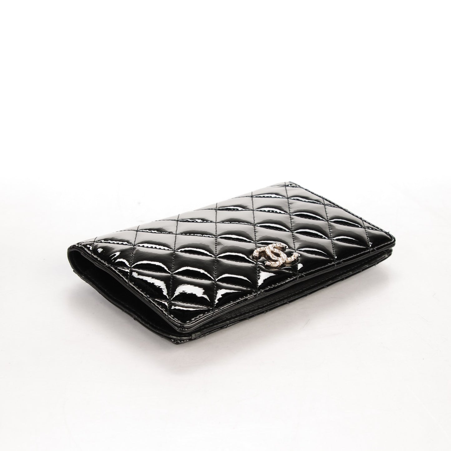 Patent Quilted Brilliant Yen Wallet Black