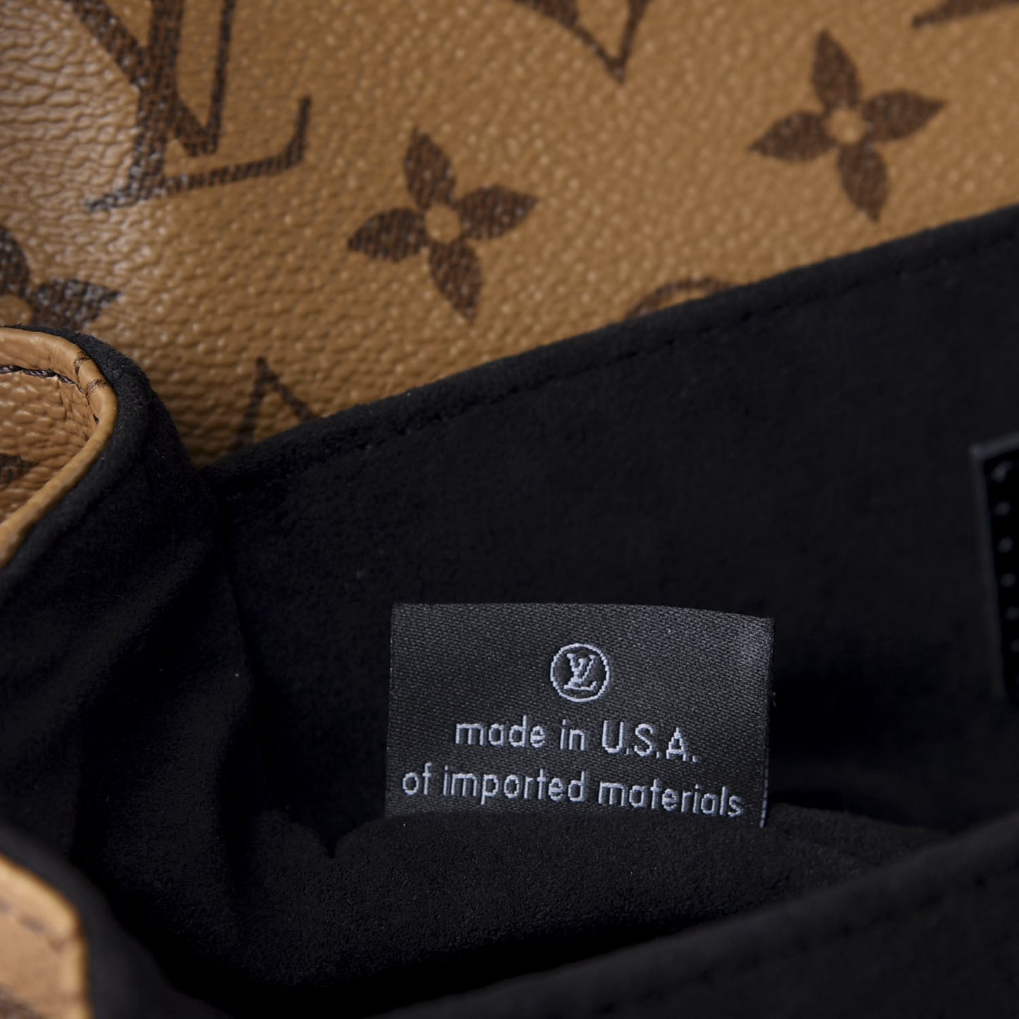 Reverse Monogram Pochette Metis