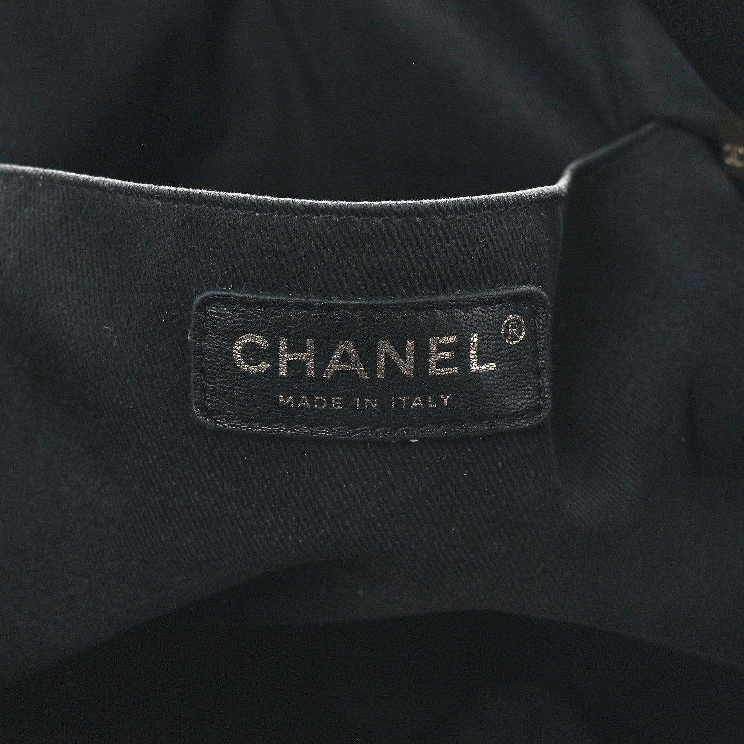 Chanel Crumpled Grained Calfskin Zip and Carry Shopping Tote Black 6 of 11