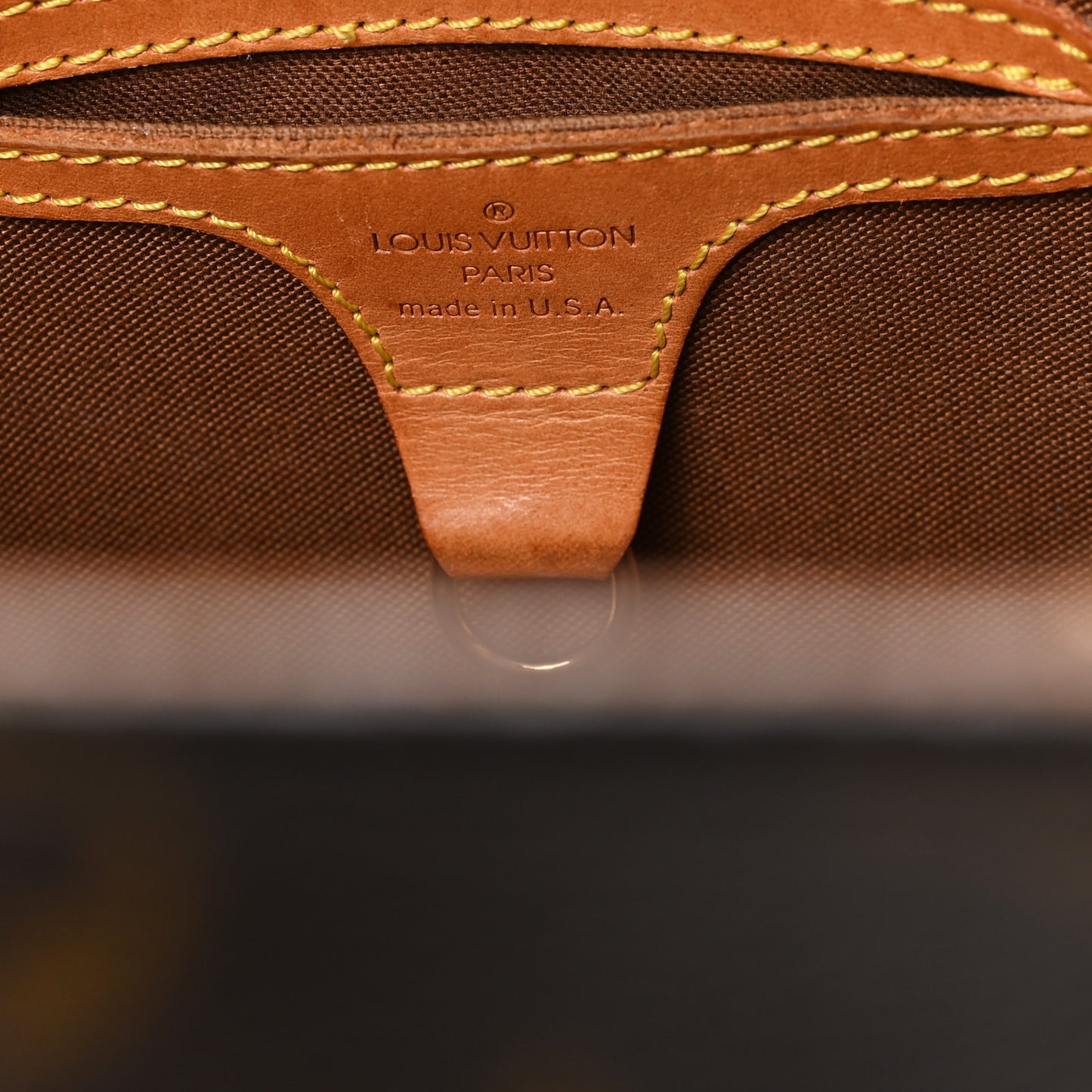 Monogram Ellipse PM