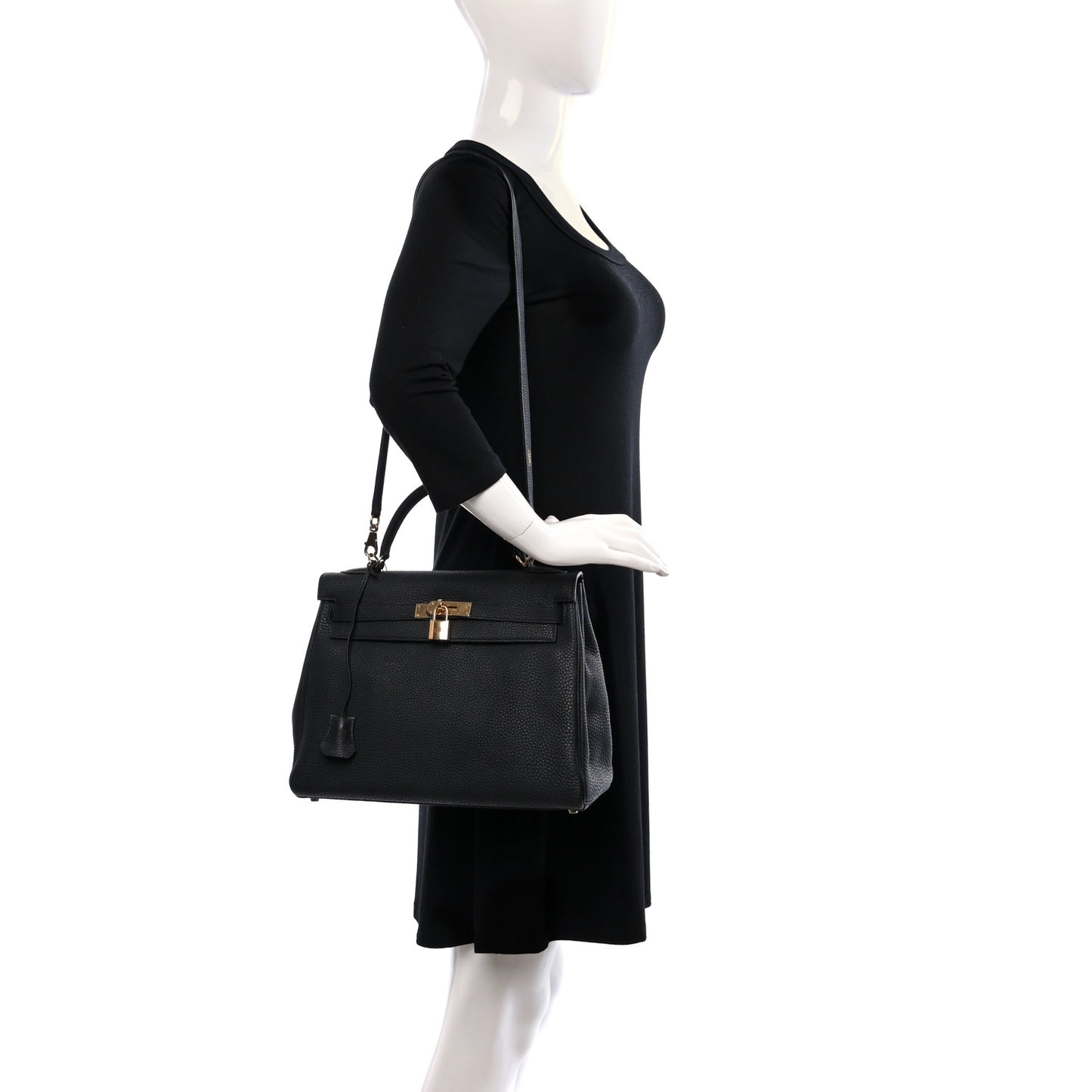 Taurillon Clemence Kelly Retourne 32 Black
