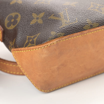 Louis Vuitton Monogram Trotteur 9 of 18