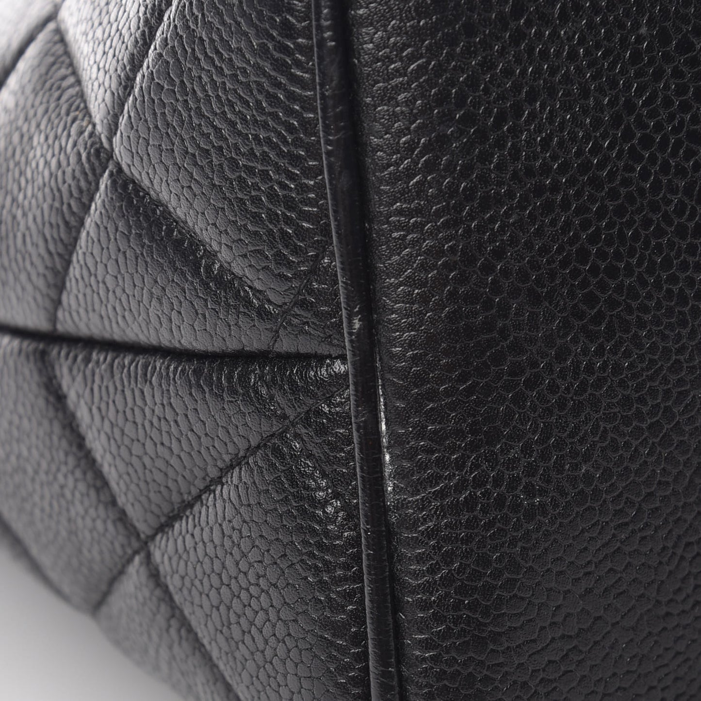 Caviar Quilted Medallion Tote Black