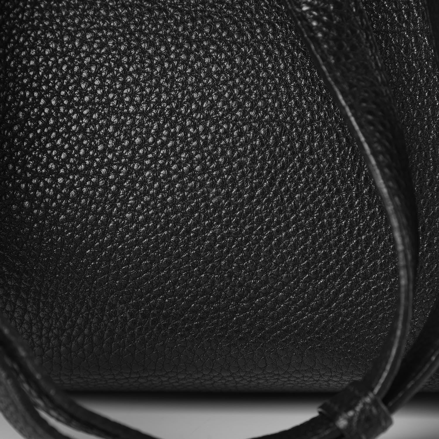 Hermes Togo Berlingo 23 PM Black 347619 – FASHIONPHILE