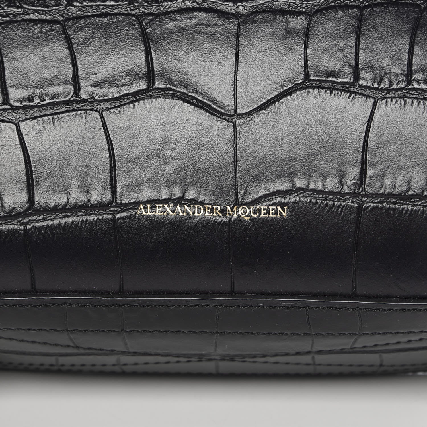 Alexander McQueen Calfskin Crocodile Embossed Box Shoulder Bag 19 Black 8 of 11