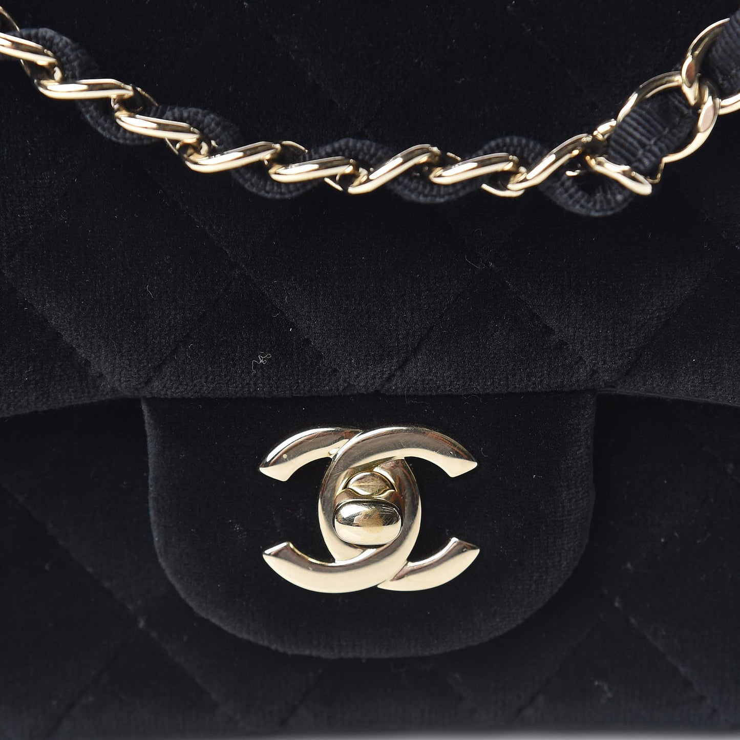 Velvet Quilted Mini Rectangular Flap Black