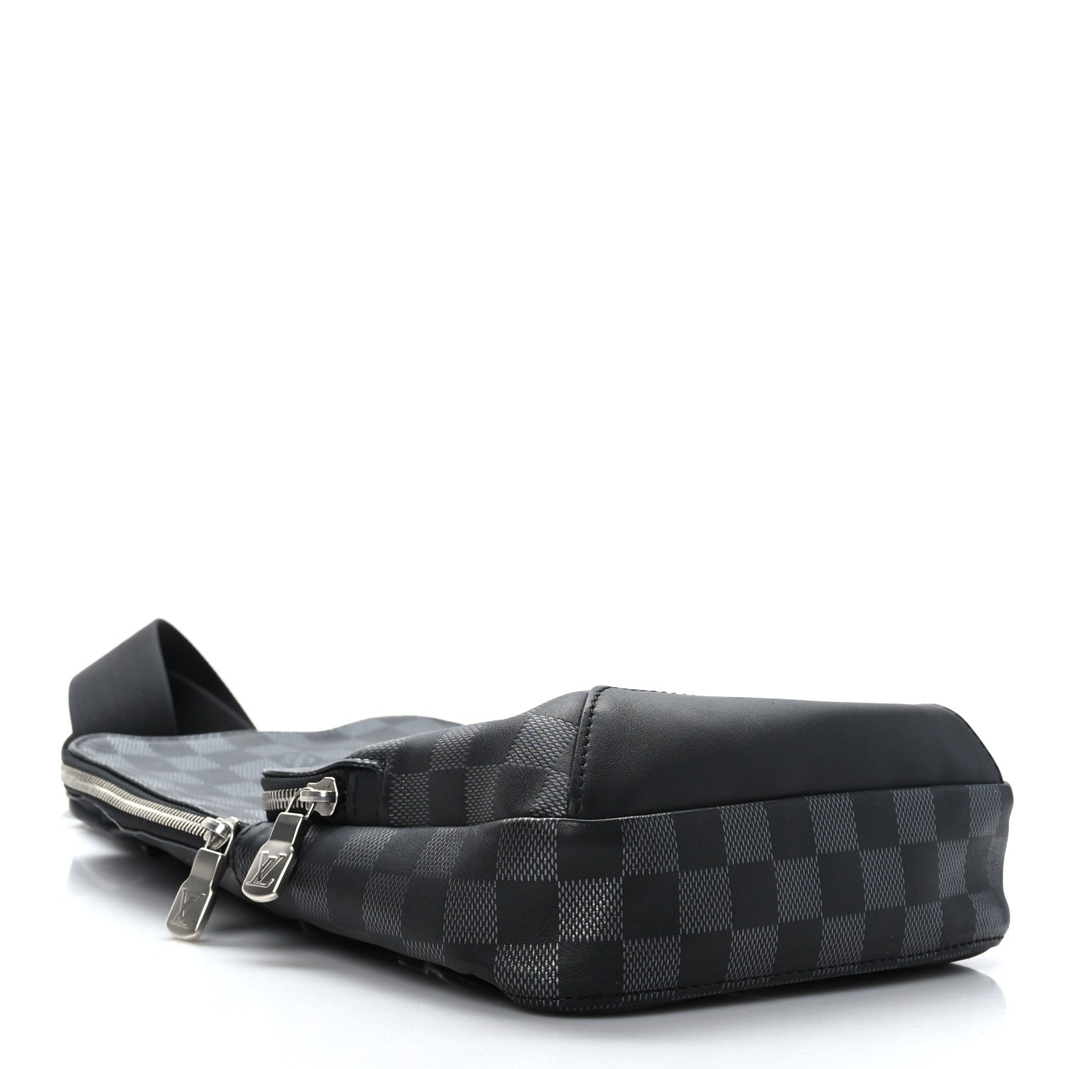 Louis Vuitton Damier Graphite Avenue Sling Backpack 4 of 8