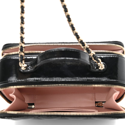 Chanel Shiny Lambskin Quilted CC Vanity Case Black 6 of 12