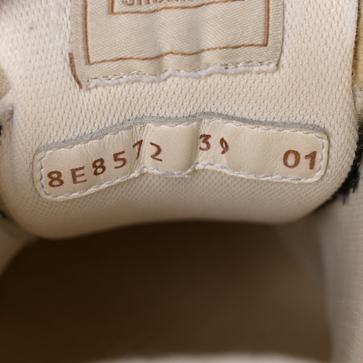 Fendi Suede Vitello Fendi Logo Match Low Top Sneakers 39 Cream Tobacco Black 9 of 10
