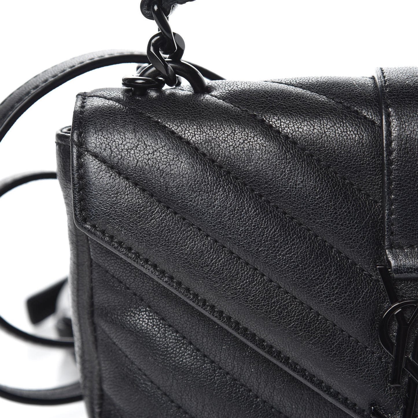 Sheepskin Matelasse Chevron Monogram College Chain Wallet Black