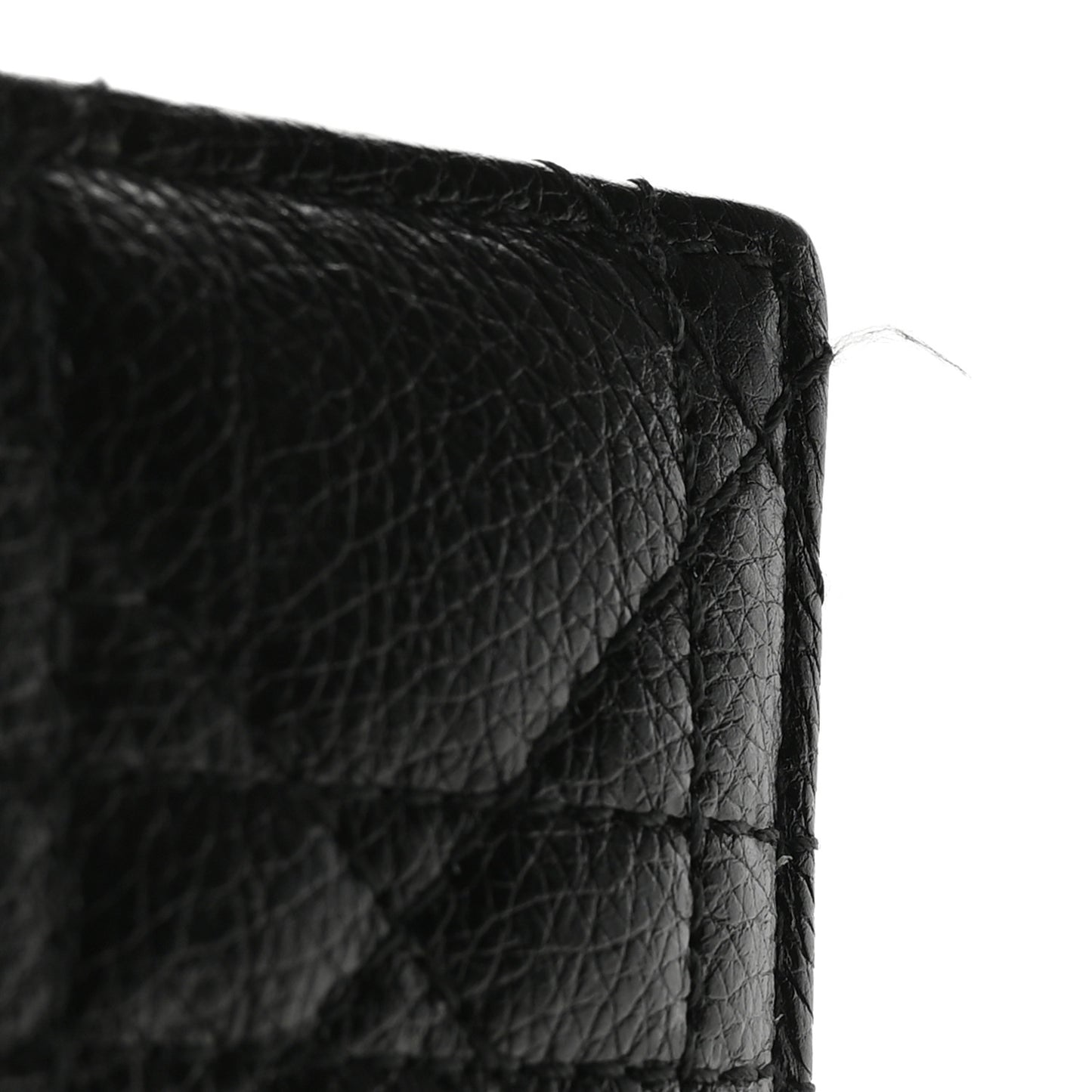 Supple Calfskin Cannage Caro Freesia Card Holder Black