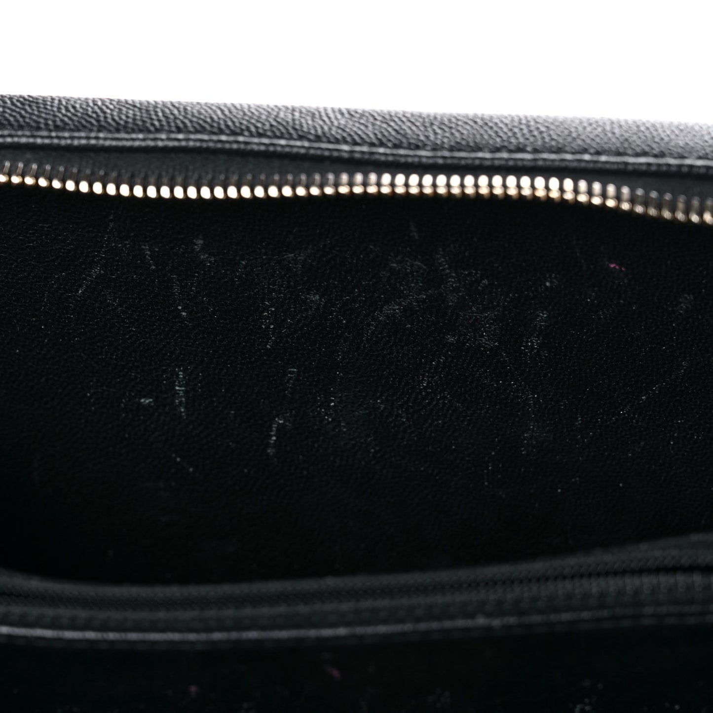 Caviar Quilted Medium CC Filigree Vanity Case Black