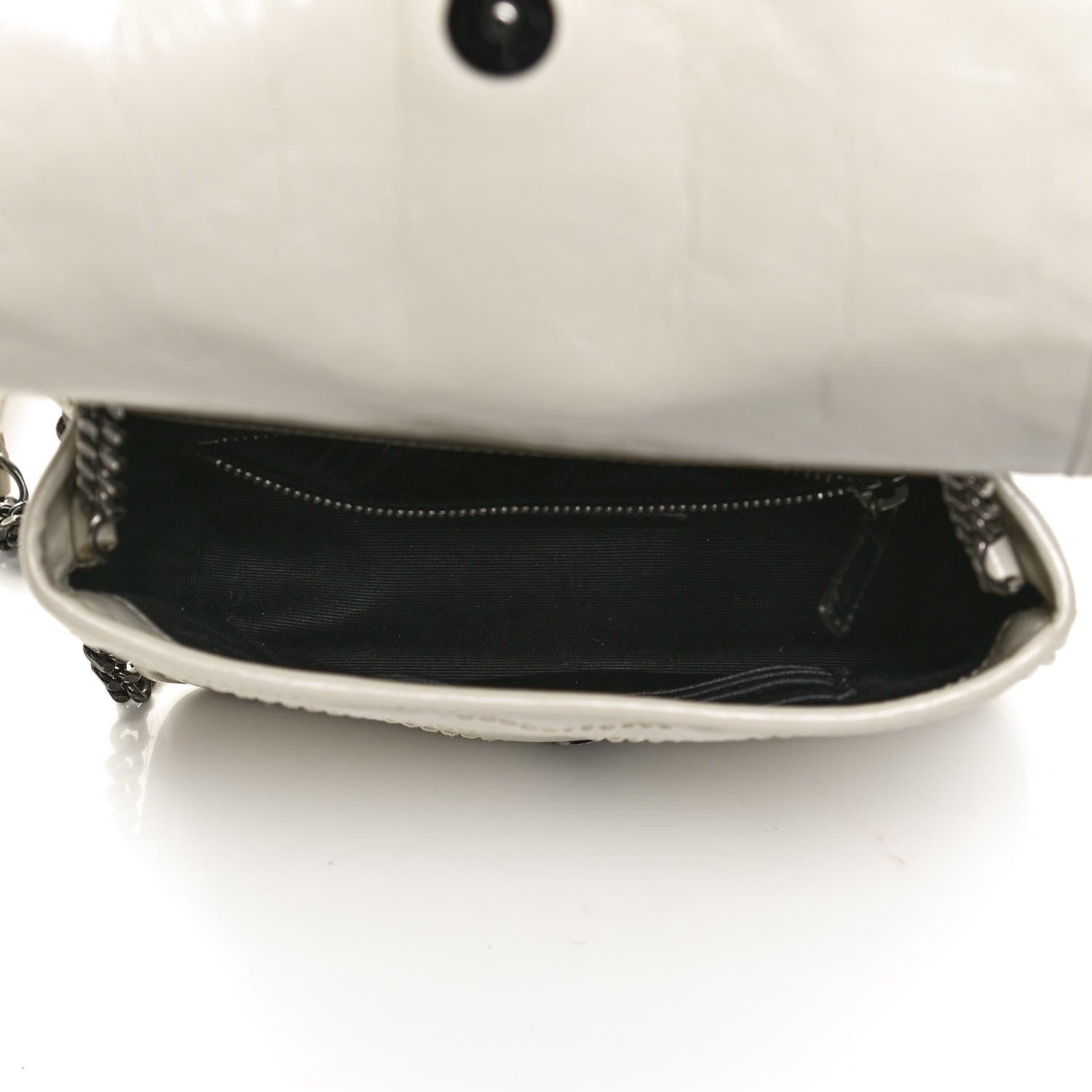 Saint Laurent Crinkled Calfskin Matelasse Monogram Niki Chain Wallet Crema Soft 5 of 15