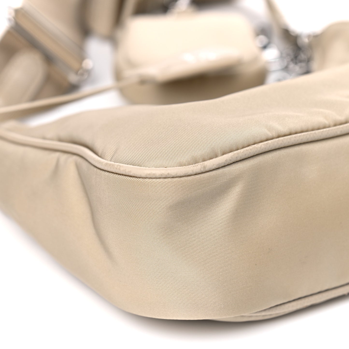 Nylon Re-Edition 2005 Shoulder Bag Deserto
