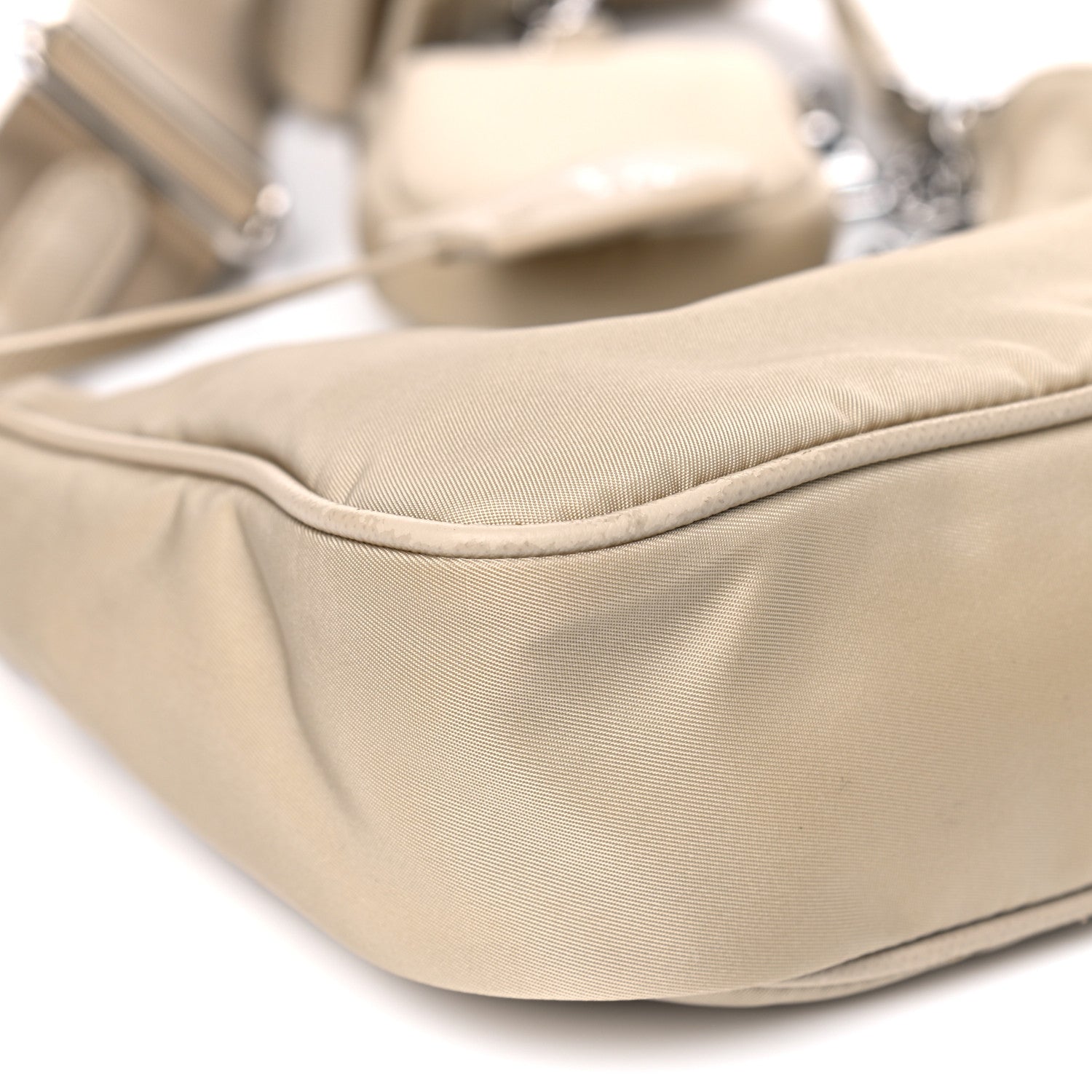 Prada Nylon Re-Edition 2005 Shoulder Bag Deserto 5 of 8
