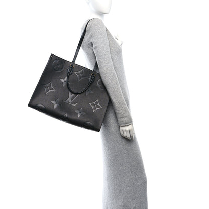 Louis Vuitton Empreinte Monogram Giant Onthego GM Black 2 of 9