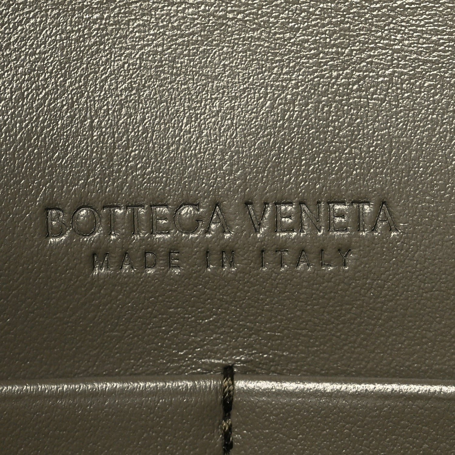 Bottega Veneta Nappa Enamel Intrecciato Daisy Andiamo Pouch Daisy Flow 6 of 9