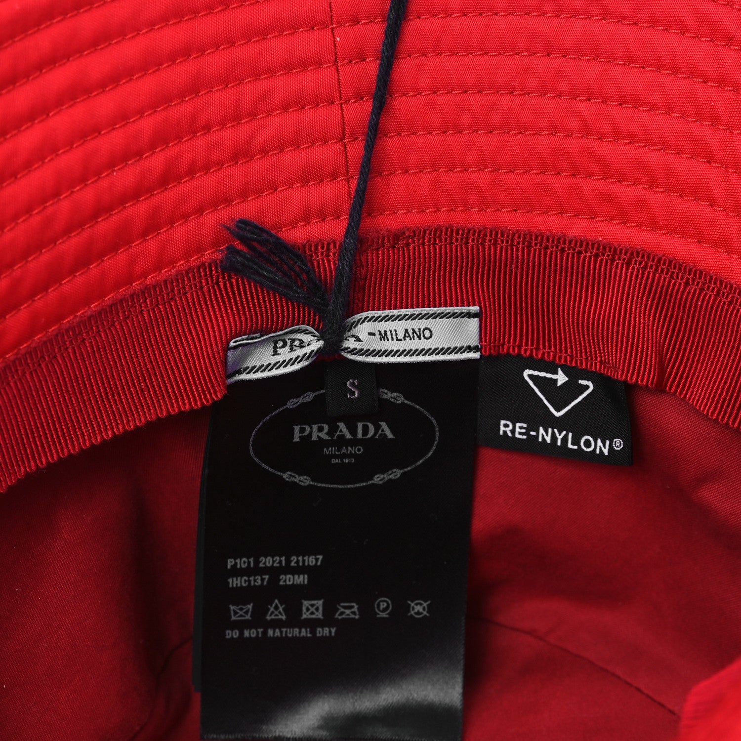 Prada Re-Nylon Metal Triangle Logo Womens Bucket Hat S Rosso 7 of 8