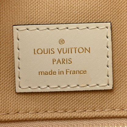 Louis Vuitton Monogram Giant Onthego GM Kaki Beige 6 of 12