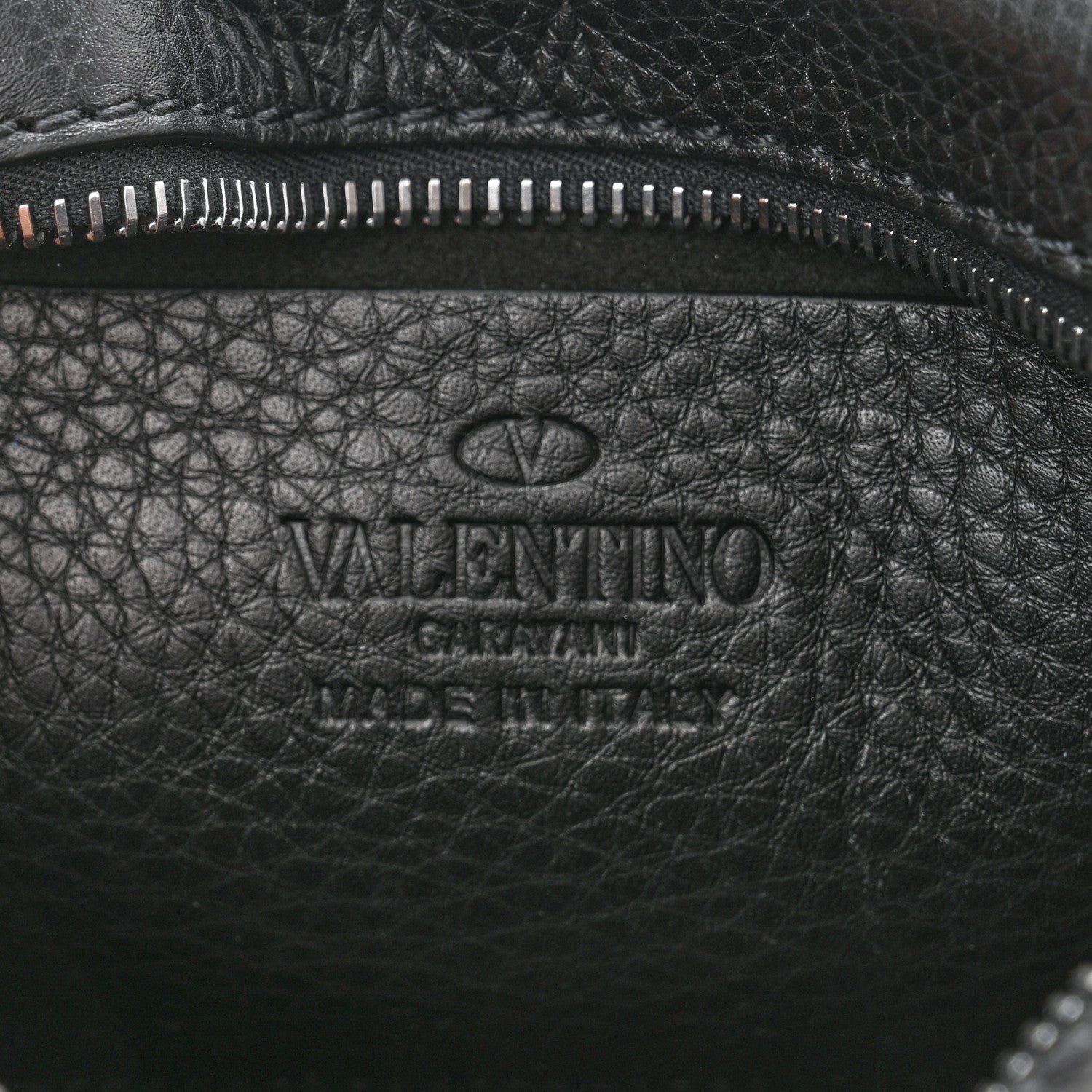 Valentino Garavani Pebbled Calfskin Rockstud Camera Crossbody Bag Black 6 of 10