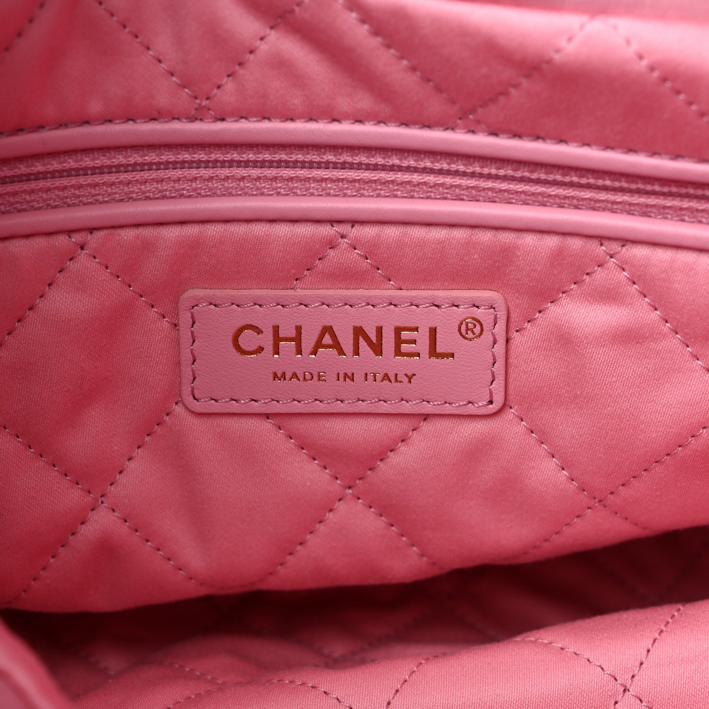 Shiny Calfskin Quilted Small Chanel 22 Pink