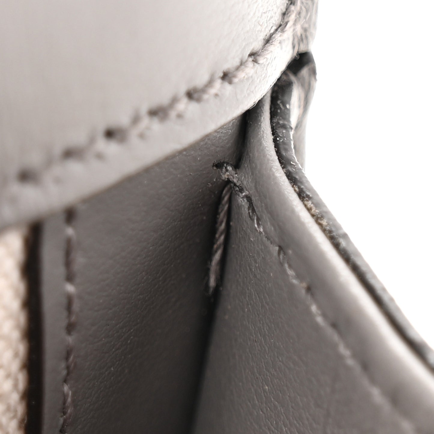 Calfskin GG Matelasse Small Slim Chain Shoulder Bag Dusty Grey Natural