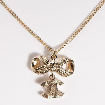 Chanel Crystal CC Bow Necklace Gold 3 of 4