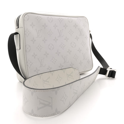 Louis Vuitton Taigarama Outdoor Messenger Antartica 3 of 11