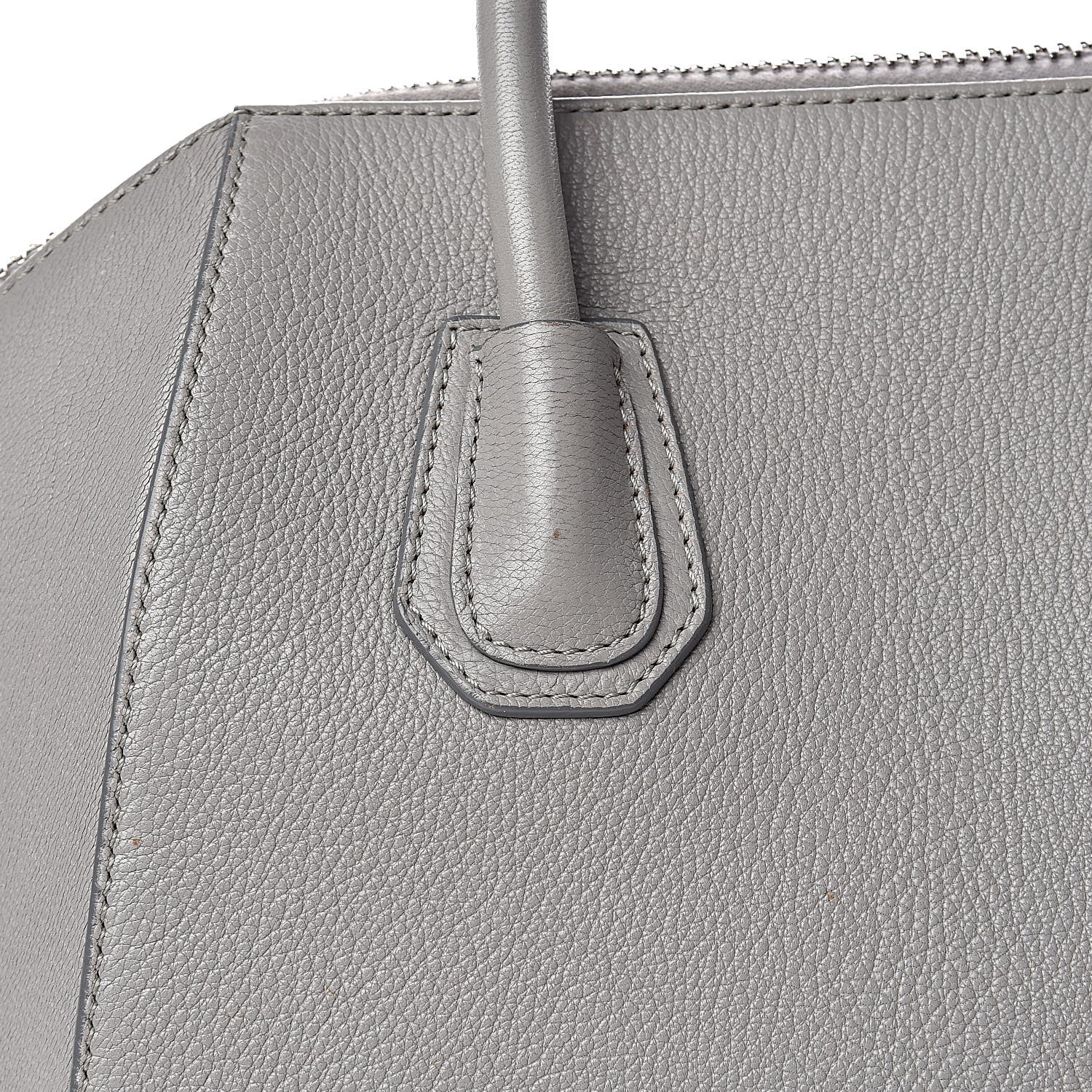 Givenchy Sugar Goatskin Small Antigona Pearl Grey 17 of 23