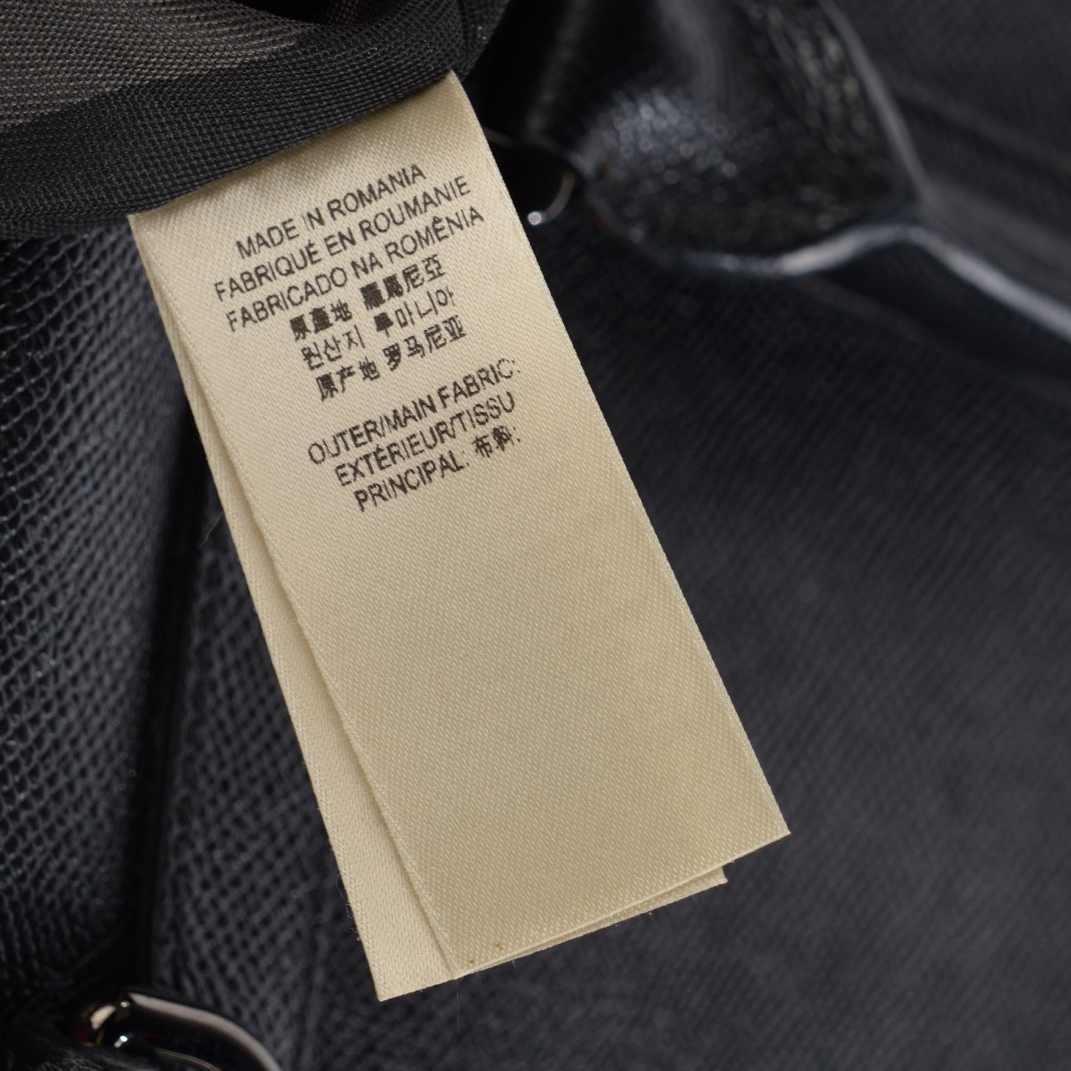 BURBERRY ブラック ケース 23271829_53327378_322.jpg