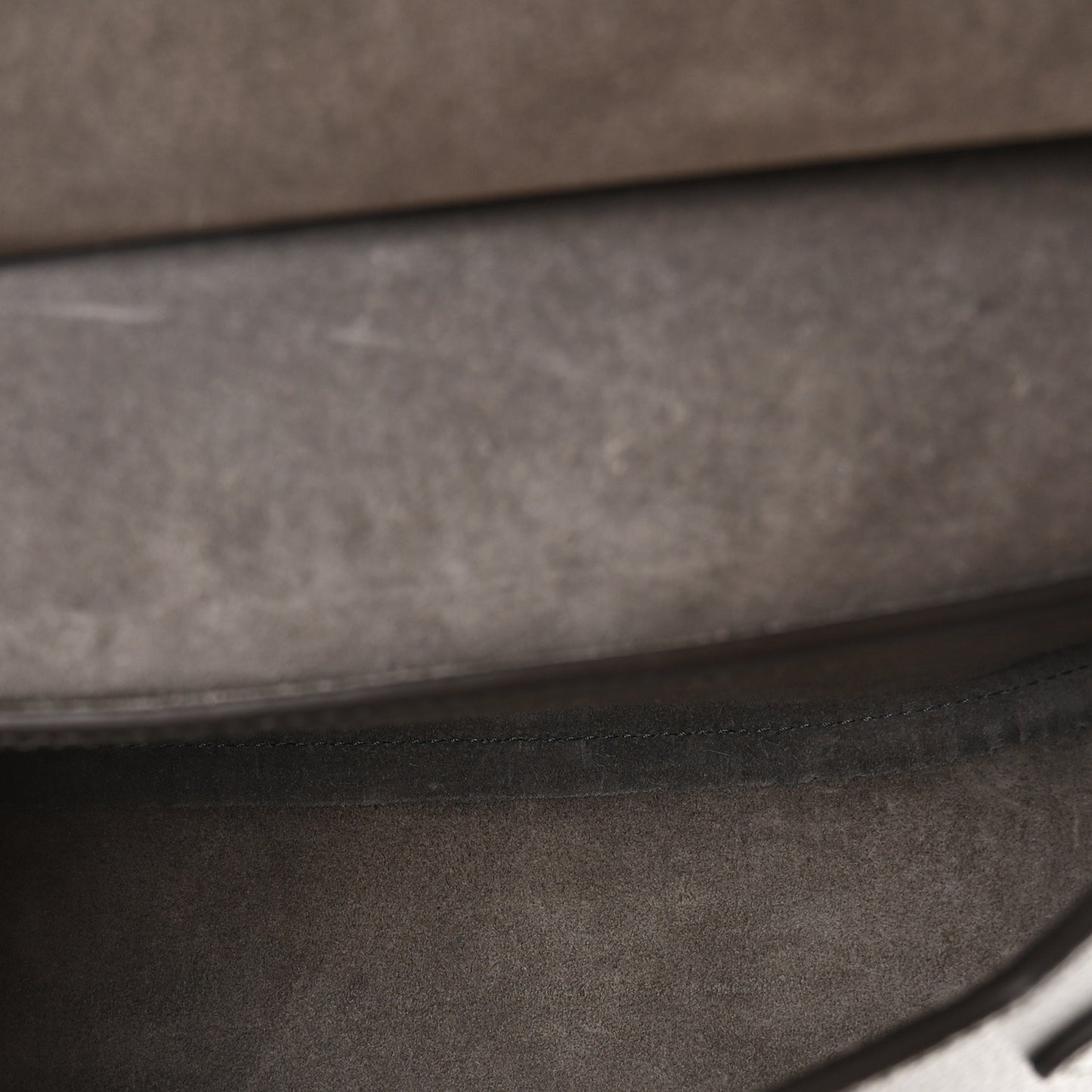 Small Classic Grain Calfskin Small Amberley Satchel Charcoal