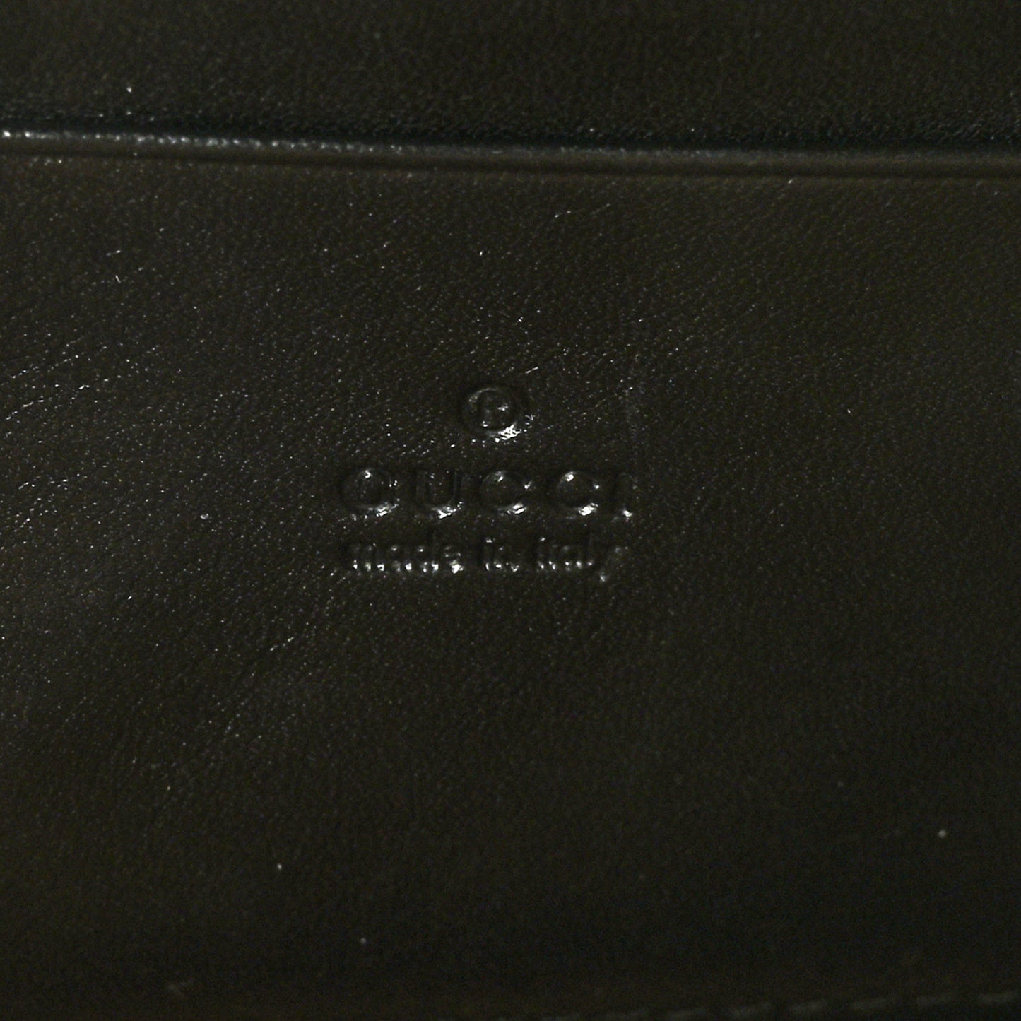 Calfskin Matelasse Mini GG Marmont Chain Wallet Black
