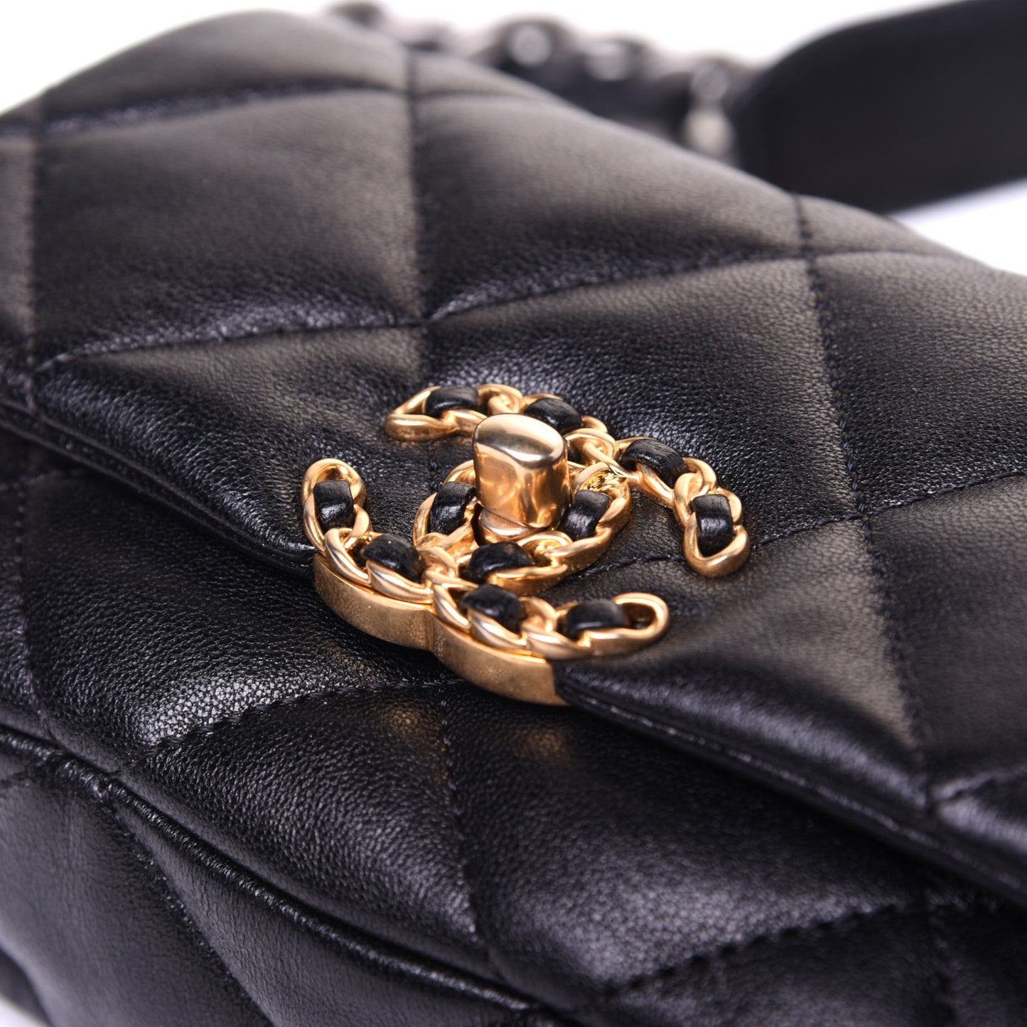 Lambskin Quilted 19 Waist Bag Black