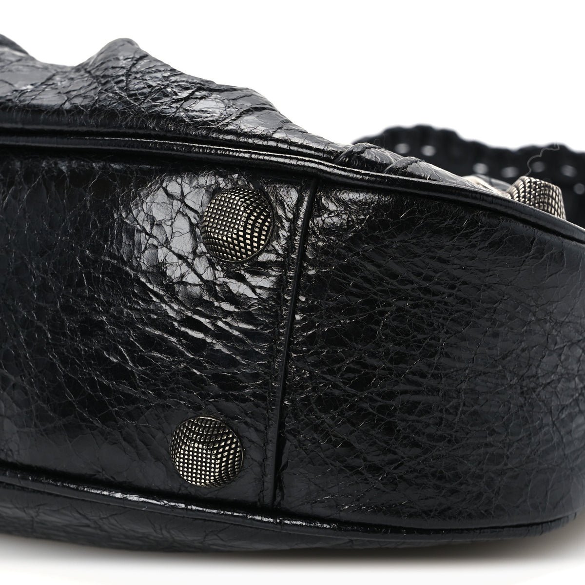 Agneau Arena Small Le Cagole Shoulder Bag Black