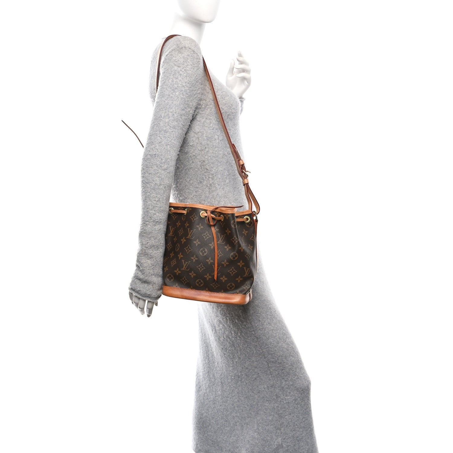 Louis Vuitton Monogram Noe BB 2 of 9