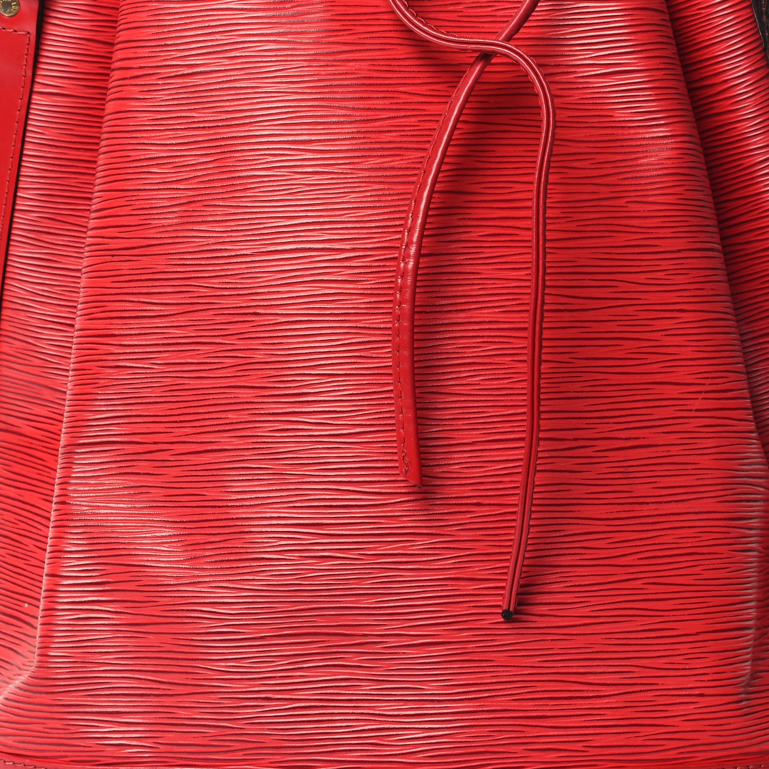 Louis Vuitton Epi Noe Castillan Red 7 of 9